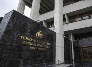 Bankacılık Sektöründe Mevduat Azalırken Kredi Hacmi Artıyor bankaclk-sektrnde-mevduat-azalrken-kredi-hacmi-artyor