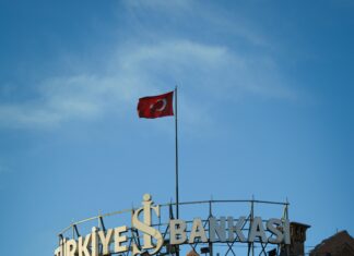 İş Bankası Kredi Erteleme Hakkında Bilmeniz Gereken Şok Detaylar