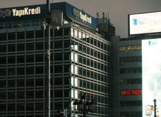 Ticari Kredi Nedir ve İşinizi Büyütmek İçin Nasıl Kullanılır?